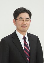 長田慶洋.jpg