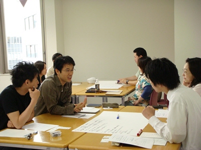 saitou_hanashiai.jpg